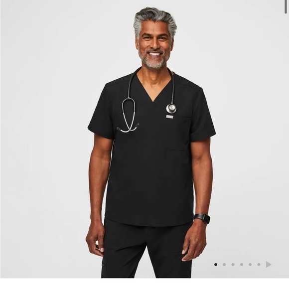 Figs | Shirts | Mens Figs Scrub Top | Poshmark
